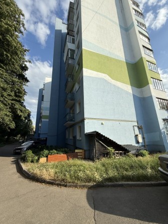 Продам 3-кімнатну квартиру в центрі міста. Вул. Міцкевича 5 - фото 1