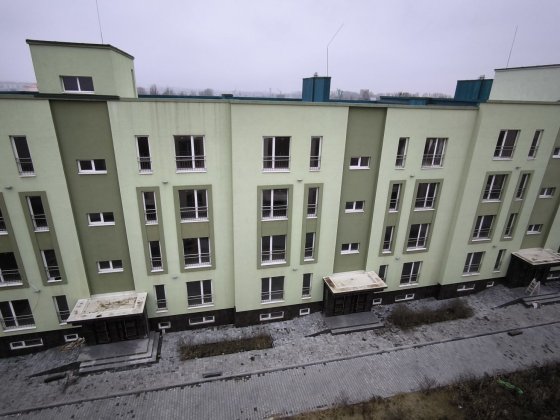 Двокімнатна  квартира 2 поверх з гаражем Чернівці