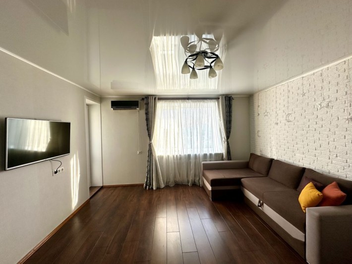 Продаж 2-кімнатної квартири в центрі міста - фото 1