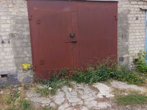 Продам гараж ГСК-11 Лозова