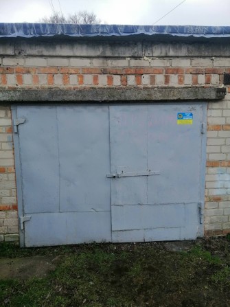 Продам гараж кирпичный. - фото 1