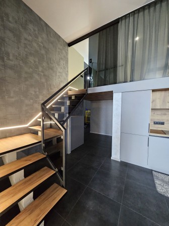 Продам квартиру с ремонтом. - фото 1