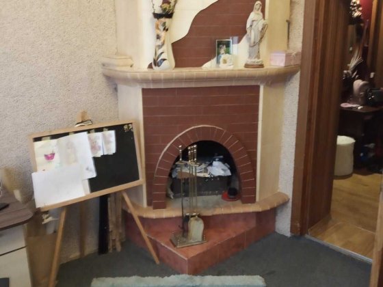 Продається двокімнатна квартира з І/О в центрі. Тернопіль