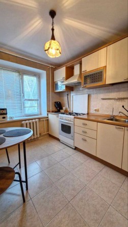 Продаж 2к біля метро 5 хв. Теремки вул.Глушкова 32. Вільна. Республика - фото 1