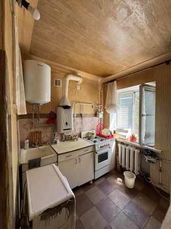 Продам 2к ул. Демина Городок ОР - фото 1