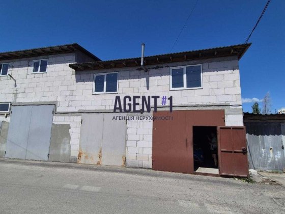 Продаж 2х поверхових гаражів Вишневе кооператив "Озерний" Вишневое