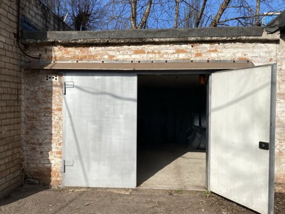 Цегляний Гараж на пр. Миру Кривой Рог