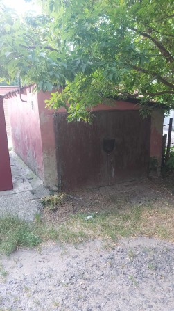 Продам гарний гараж в кооперативі "Дружба 80" - фото 1