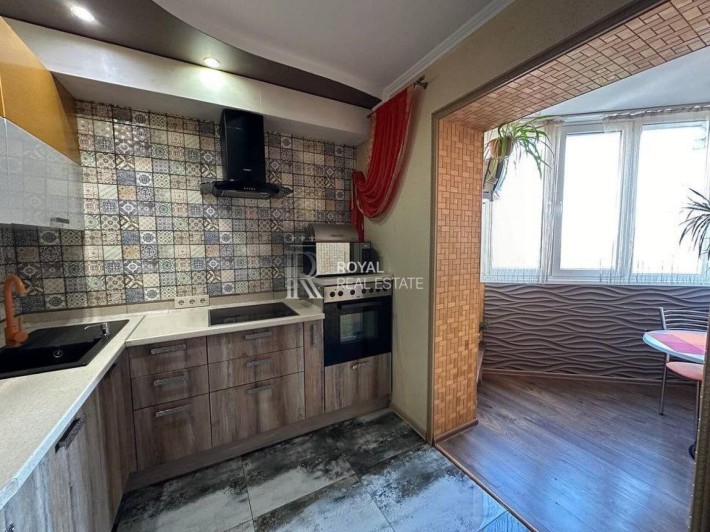 Продажа квартиры Киев 4к 79м2 Позняки Дарницкий р-н - фото 1