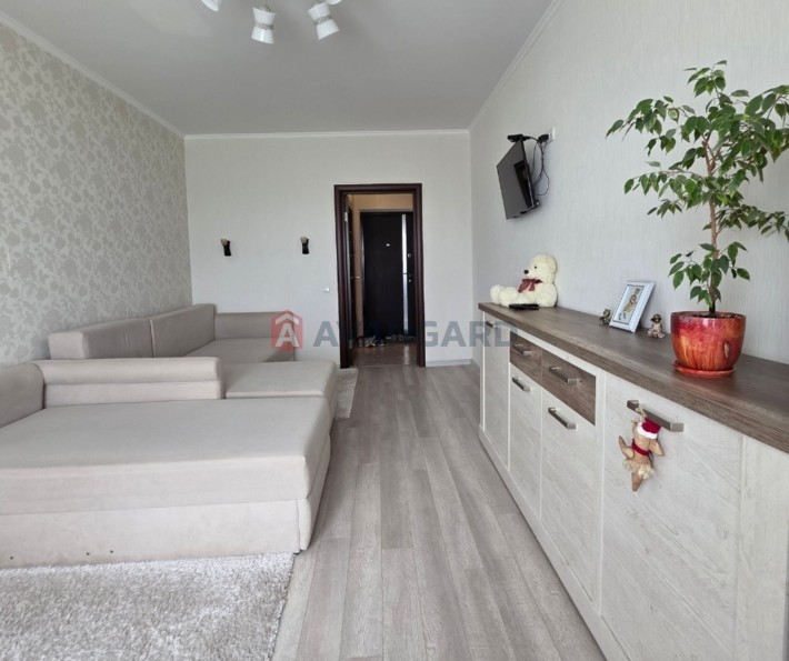 Продаж 1-к квартира з ремонтом | вул. Милославська, 2 | Без комісії! - фото 1