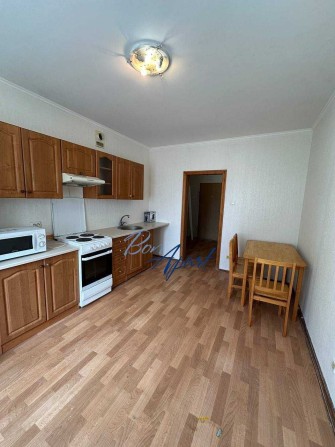 Продаж 1-к квартири після косметичного ремонту. Драгоманова 1-Б - фото 1