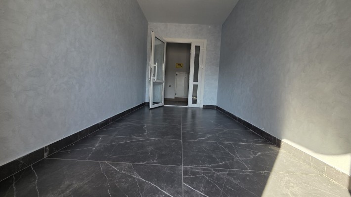 Продам 1-к квартиру на Леоніда Каденюка - фото 1