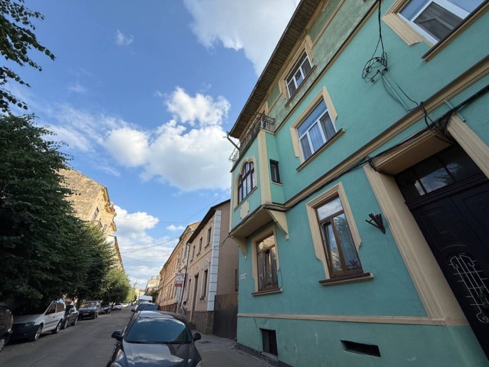 Продається 2-кімнатна квартира в центрі міста - фото 1