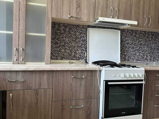 Продаж 4-кімнатної квартири — вул. Нафтовиків, район Масани Чернигов