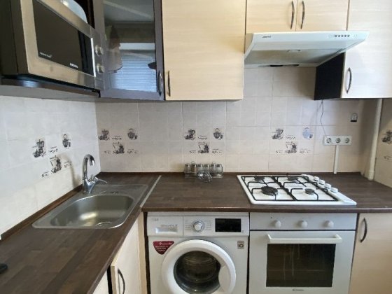 Квартира в районі Ремзаводу! Є-Відновлення Чернигов