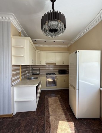 Продаж 3-кімнатної квартири - фото 1