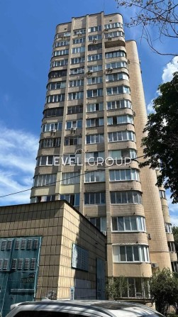 Продам 3 кім квартиру під ремонт Печерськ Генерала Алмазова (Кутузова) - фото 1