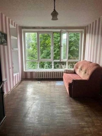 Продам однокімнатну квартиру на Русанівці Ентузіастів 9 Лівобережна - фото 1