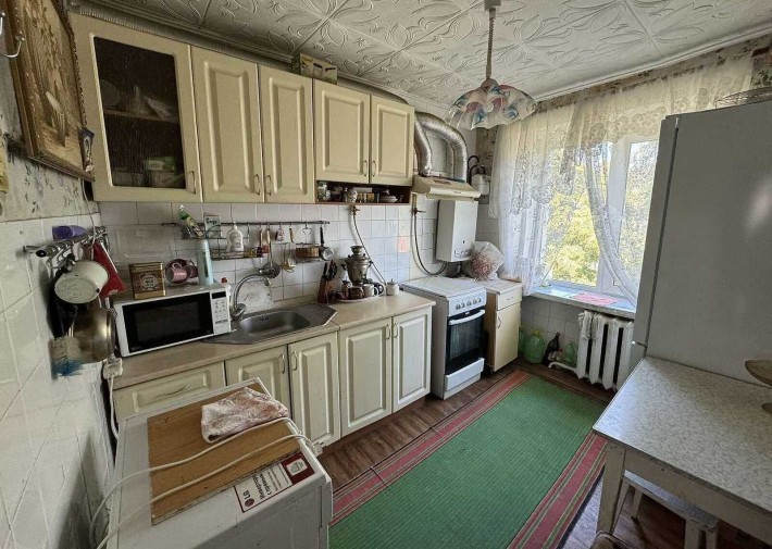 Продам трикімнатну квартиру на Слов'янці - фото 1