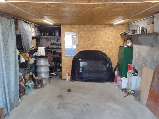 Продам гараж ц-гор рн. Гданцевка. Возле нового АТБ. Кривий Ріг