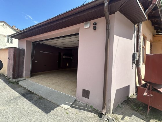 Продам гараж, центр Черновцы