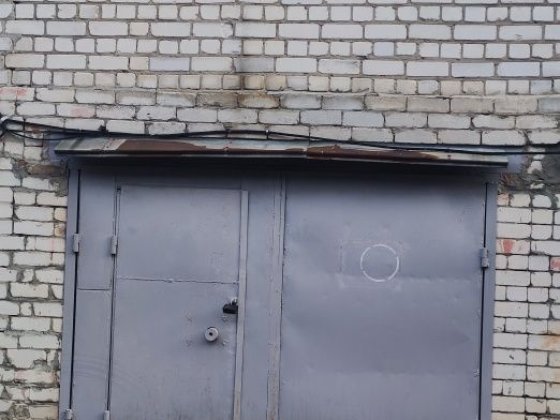 Продається 2-х поверховий цегляний гараж в центрі міста