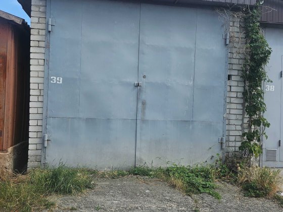 Гараж кирпичний в а/к  Лада ПЗР Черкассы