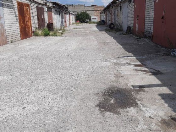 Гараж на Фрунзенському Дніпро