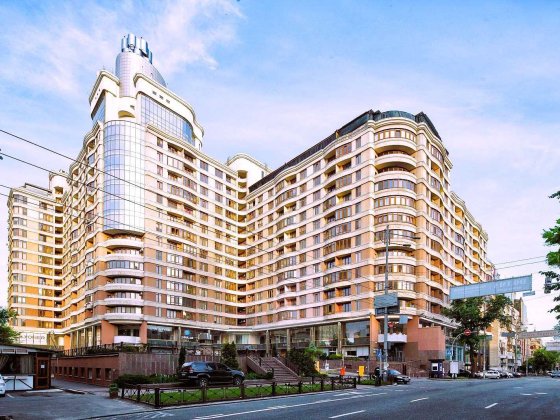 Паркомісце ЖК Дипломат Хол Жилянська Киев