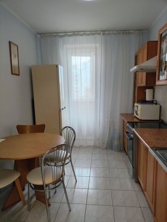 Продам 1 к.квартиру Ахматової  Урлівська Осокорки Позняки Дарницький - фото 1