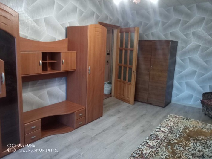Продаж однокімнатної квартири на Ниві (Всіхсвятська 8) - фото 1