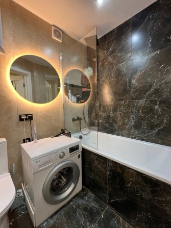 Продаж СВІЖОЇ 3х кімнатної з РЕМОНТОМ, р-н ПАРКУ ЖОВТНЕВОГО! - фото 1