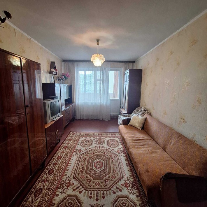 Продаж 1-кімнатної квартири, р-н Митниця, жилий стан, 2 поверх - фото 1