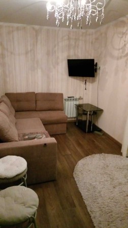 Продам власну квартиру без посередників - фото 1
