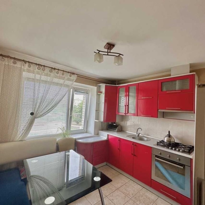 Терміново! Продаж 3к квартири з ремонтом та автономним опаленням - фото 1
