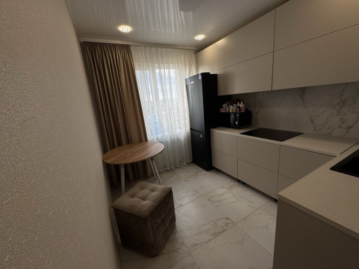 Продам від ВЛАСНИКА 3 кім квартиру на Поділлі з ремонтом - фото 1
