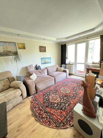 ПРОДАМ гарну мебльовану 2 кім.кв район ЗЕЛЕНОЇ 46000$ - фото 1