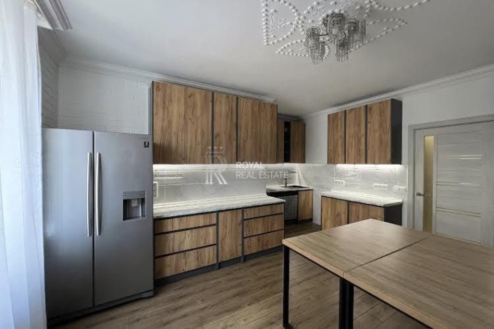 Продажа квартиры Киев 3к 93м2 Шевченковский ул. Дмитриевская - фото 1