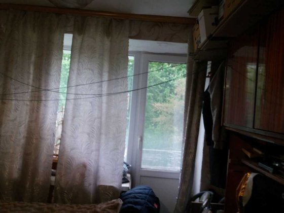 Продам 1 кім.Кв Тепла 2поверх/9цегла. Рн ТРЦ Нollywood Чернигов