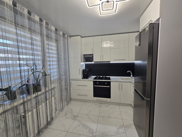 Продаж 1-кімнатної квартири - фото 1