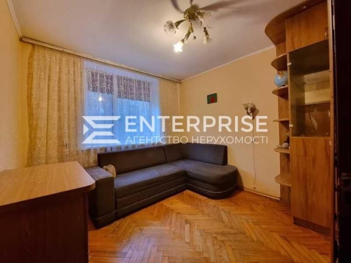 Продаж 2к квартири біля метро Берестейська - фото 1