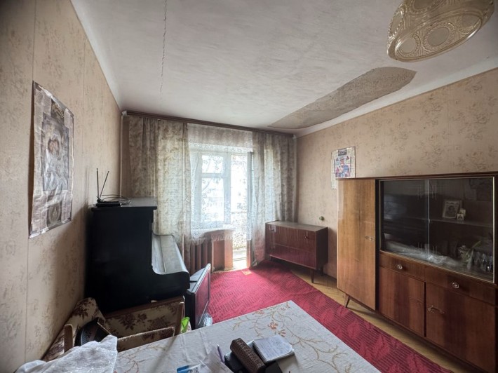 Продам двокімнатну квартиру в центрі міста, квартира під ремонт - фото 1