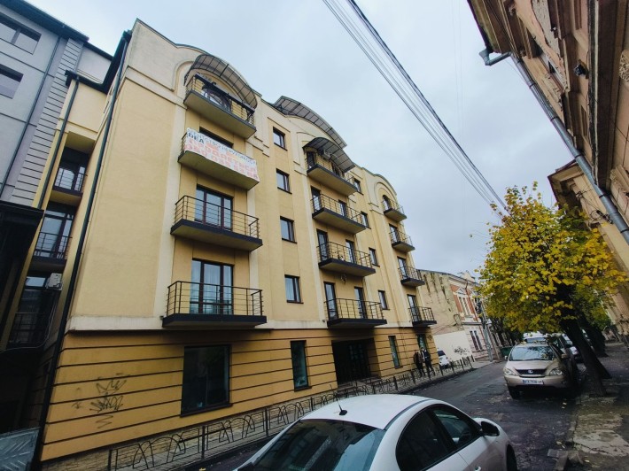 (єОселя) 3х кім 2х рівнева квартира в центрі м. Чернівці ЗДАНИЙ БУДИНО - фото 1