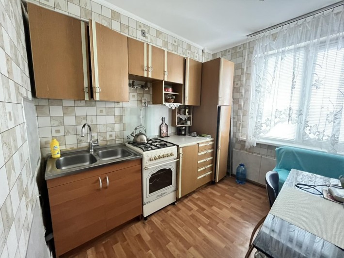 Продам двухкімнатну квартиру на Митниці - фото 1