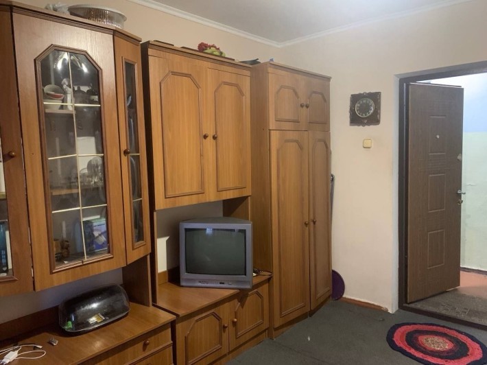 Оренда кімнати в гуртожитку 3000 гр Виставка. Оплата за один місяць . - фото 1