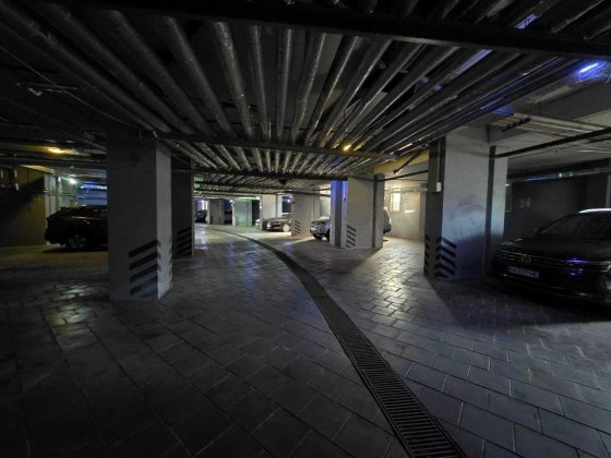 паркинг подземный Андрея Шептицкого 10, ТРЦ Комод Київ