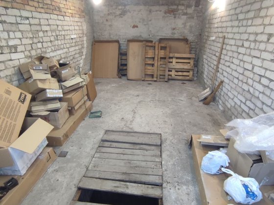 Продам пустой капитальный гараж Днепр, ул.Черноземная ГК Днепр Днепр