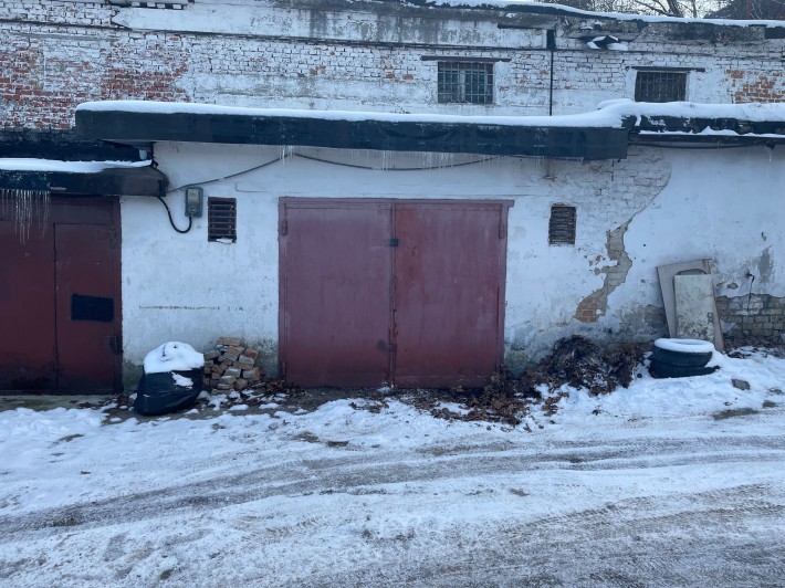 Гараж на 2 авто правильної форми Сокіл Єрошенка - фото 1