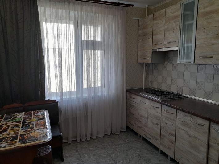 Продаж квартири в Замостянському районі, Тяжилів - фото 1