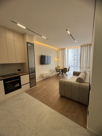 Продаж сучасної квартири ЖК City Line - фото 1